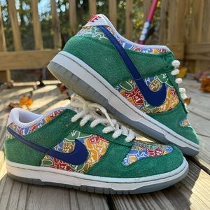 Nike Dunk GS Foam Finger 4.5Y